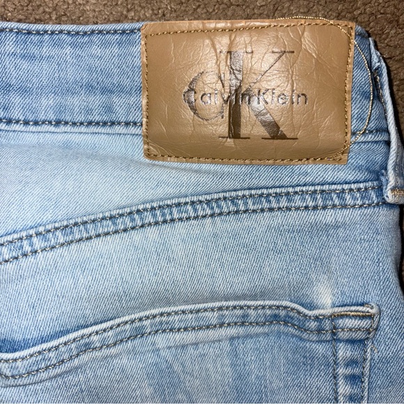 Calvin Klein High-Rise Skinny Ankle - Light Blue Jeans - Picture 10 of 10